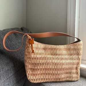 Fossil Woven Straw Tan Multicolor Shoulder Bag Wooden Key Charm